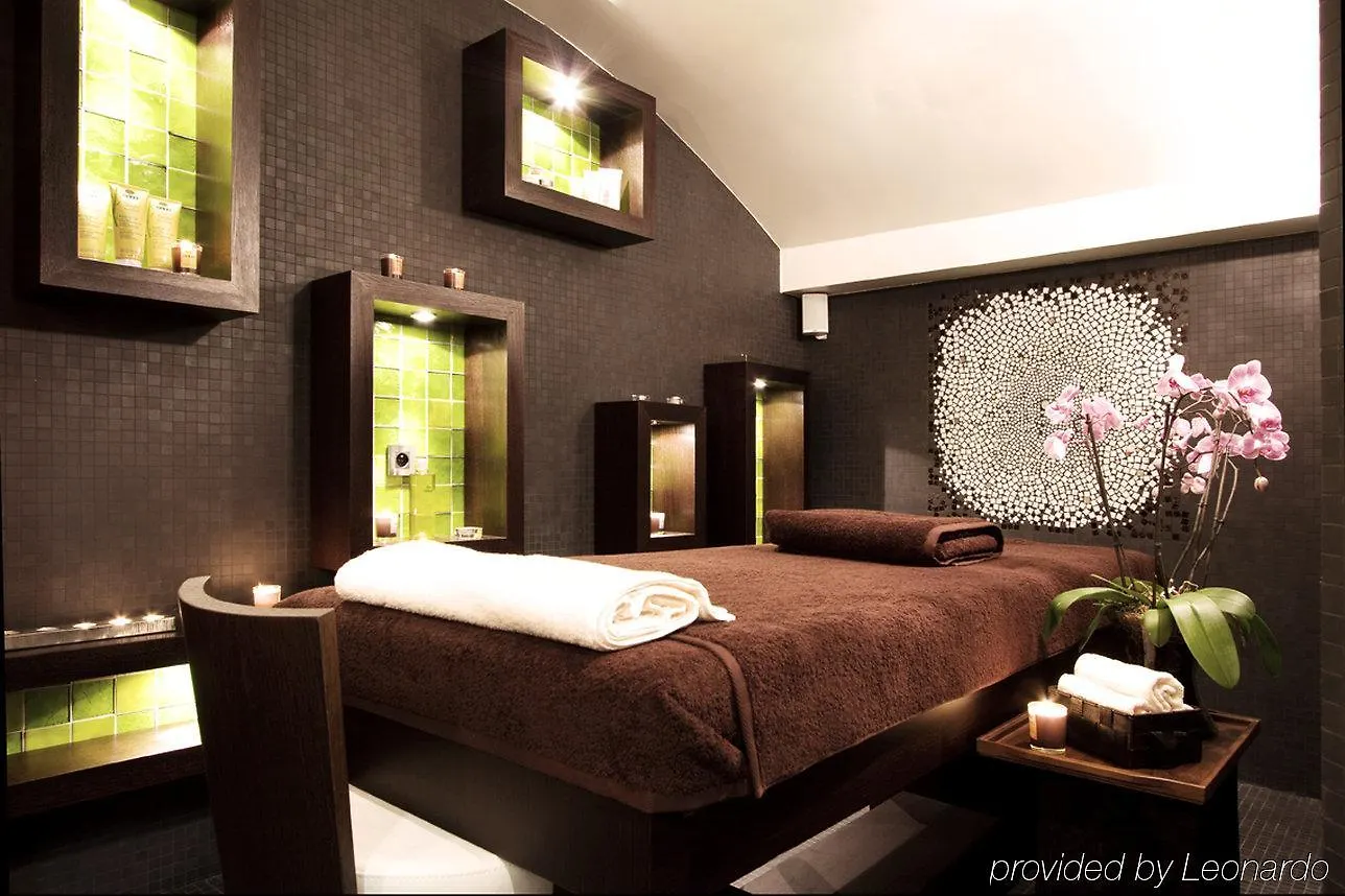 Le Mathurin Hotel & Spa Paris 4*,