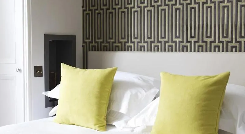 Le Mathurin Hotel & Spa Paris 4*,