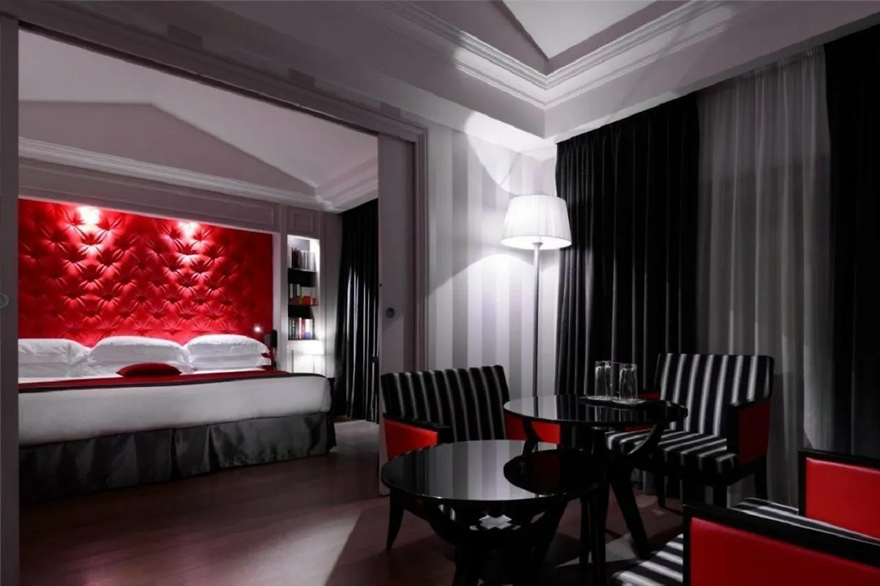 ****  Le Mathurin Hotel & Spa Paris France